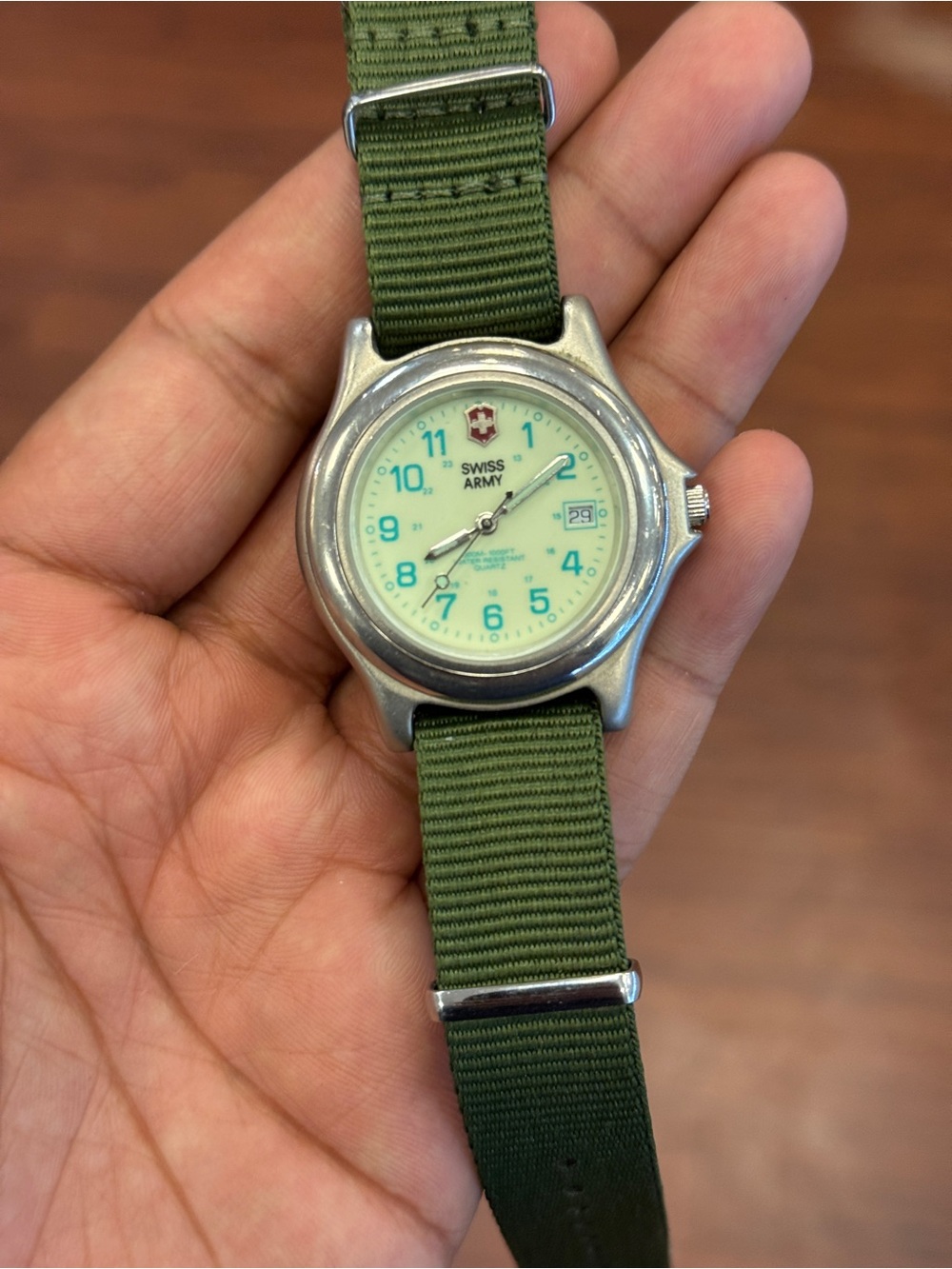 Victorinox Swiss Army  Green Nylon Strap Field Watch unisex